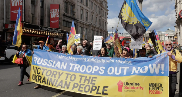 Дебаты в Интернационале о войне в Украине